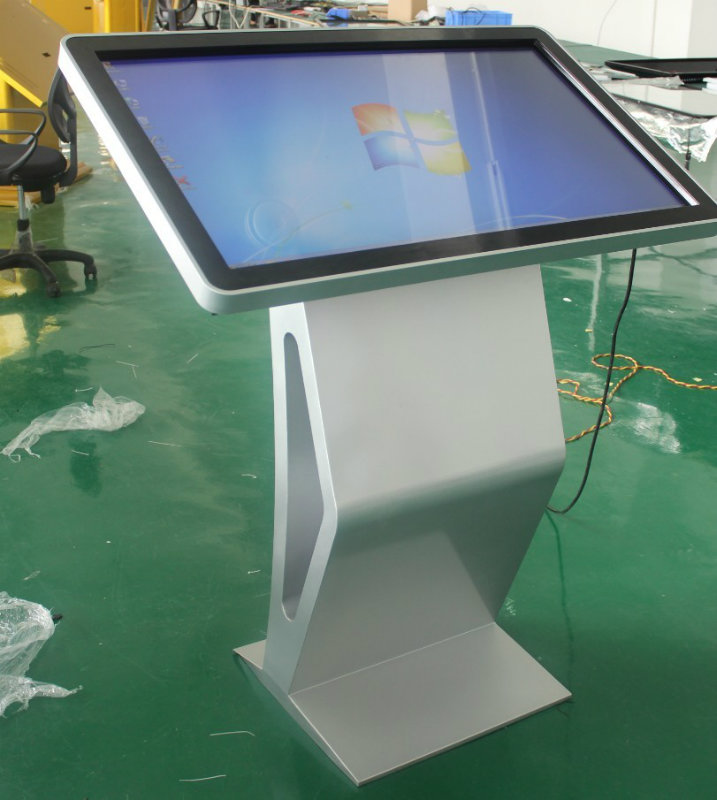 在智慧城市下，觸摸查詢一體機該如何抓住機遇快速發展 